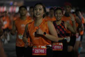 BIB: 26746, 27153
                            <button type="button" onclick="openModal(20995110)" class="btn btn-primary btn-sm float-right btn-popup" data-toggle="modal" data-target=".modal-high-quality">
                        <i class="fas fa-shopping-cart"></i> Add to Cart
                    </button>
                                            <button type="button" onclick="isThisMe(20995110, true)" class="btn btn-success btn-sm float-right btn-popup btn-isme hidden" data-toggle="tooltip" data-placement="bottom" title="นี่คือรูปของคุณใช่ไหม คลิกที่นี่เพื่อเอาเข้าอัลบั้ม">
                        <i class="fas fa-plus"></i> Add to album
                    </button>
                    <button type="button" onclick="isThisMe(20995110, false)" class="btn btn-warning btn-sm float-right btn-popup btn-isnotme hidden">
                        <i class="fas fa-ban"></i> Remove from album
                    </button>
